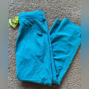 Figs Kade Cargo Scrub Pants - size XXSP